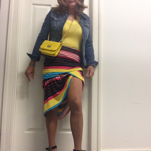 skirt - Picture 2 of 3